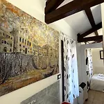 Vigna Tiny Apartment In Venice