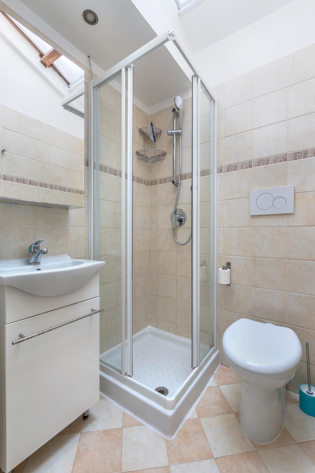 Vigna Tiny In Appartement *